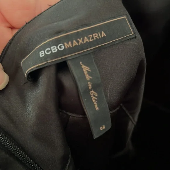 BCBG Max Azria Black & White Silk Halter Neck Party Dress - size 6 - Picture 3 of 5